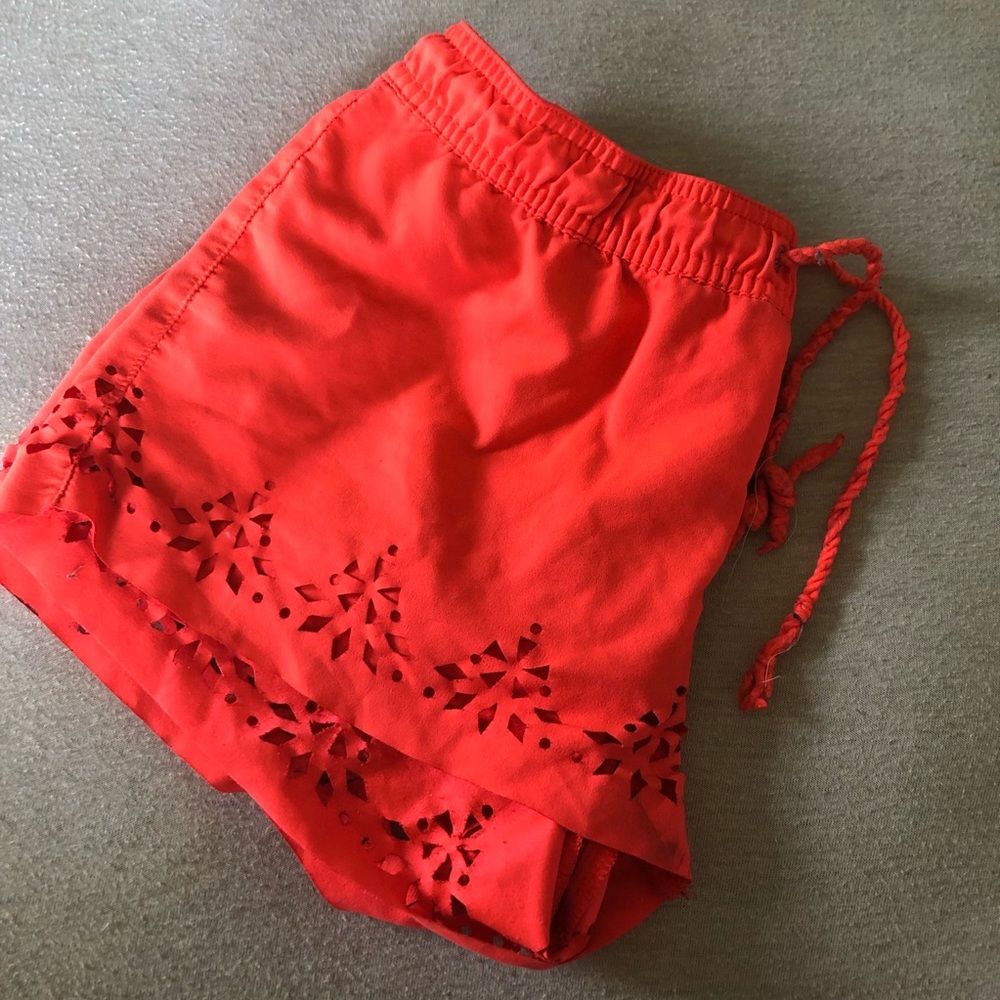 BRIGHT PINK ROXY SHORTS